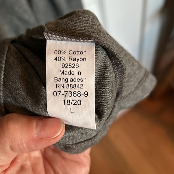 Woman Within Tunic, Mid-Sleeve, Grey Cotton/Rayon, 18/20 L, Made in Bangladesh🌺 - Picture 5 of 5